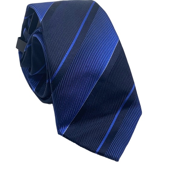NWT Marc Anthony Men's Silk Tie Necktie‎ 2 Tone Blue Diagonal Stripe - Picture 1 of 6